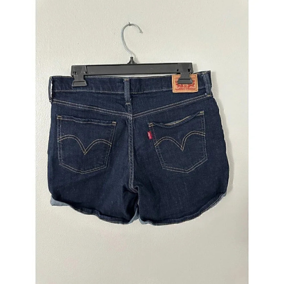 Levi's Women's Size 30 Jean Shorts Blue Denim 4" Inseam Mid Length Stretch - Picture 2 of 4